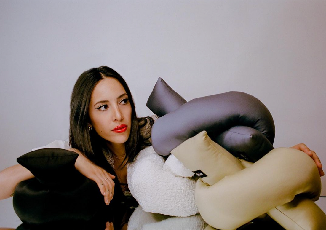 LES REBELLES #001: Jeanette Reza